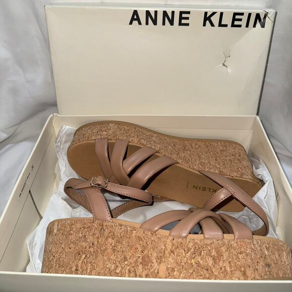 Anne Klein Tan Vinette Platform Wedge Sandals NEW Sz 9 - Picture 7 of 8